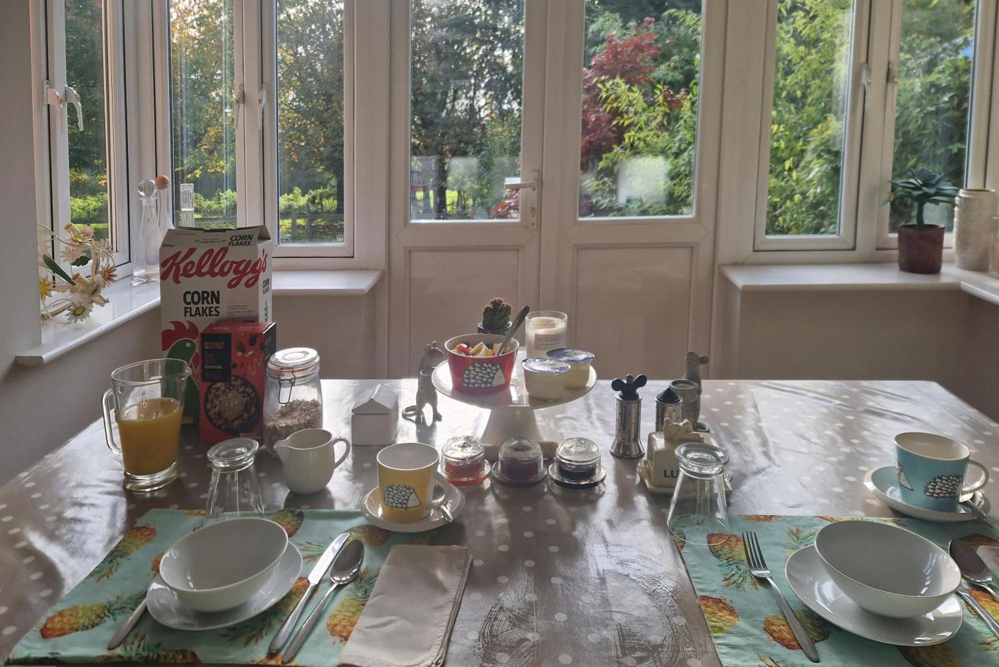 윈퍼드 Walton Crescent B&B 외부 사진